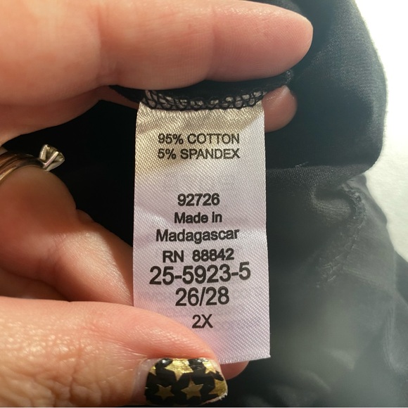 Woman Within leggings size 2x ( 26-28) black basic closet staple plus size nwt - Picture 4 of 7